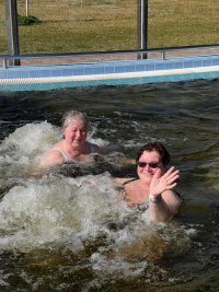 a közös fürdőzés is jól esett